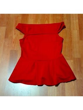 Charlotte Russe Red Off Shoulder Top Large Clubbing Party Summer Beach Patriotic